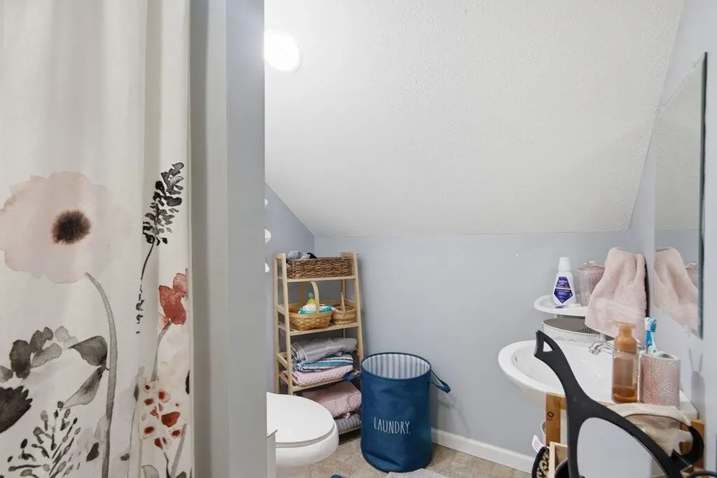 350 Piney Point Road Spring City TN 37381