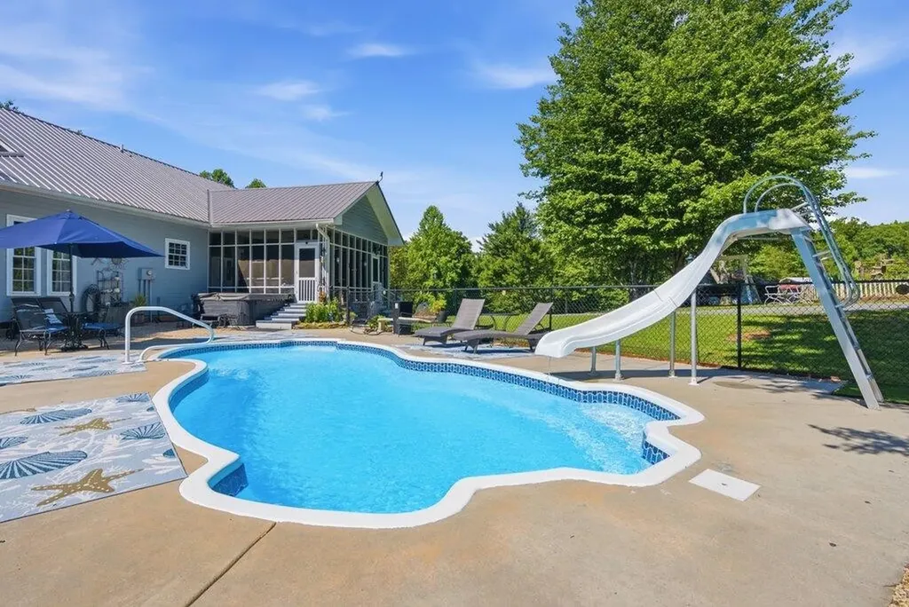 350 Piney Point Road Spring City TN 37381
