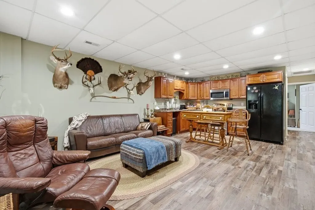 350 Piney Point Road Spring City TN 37381