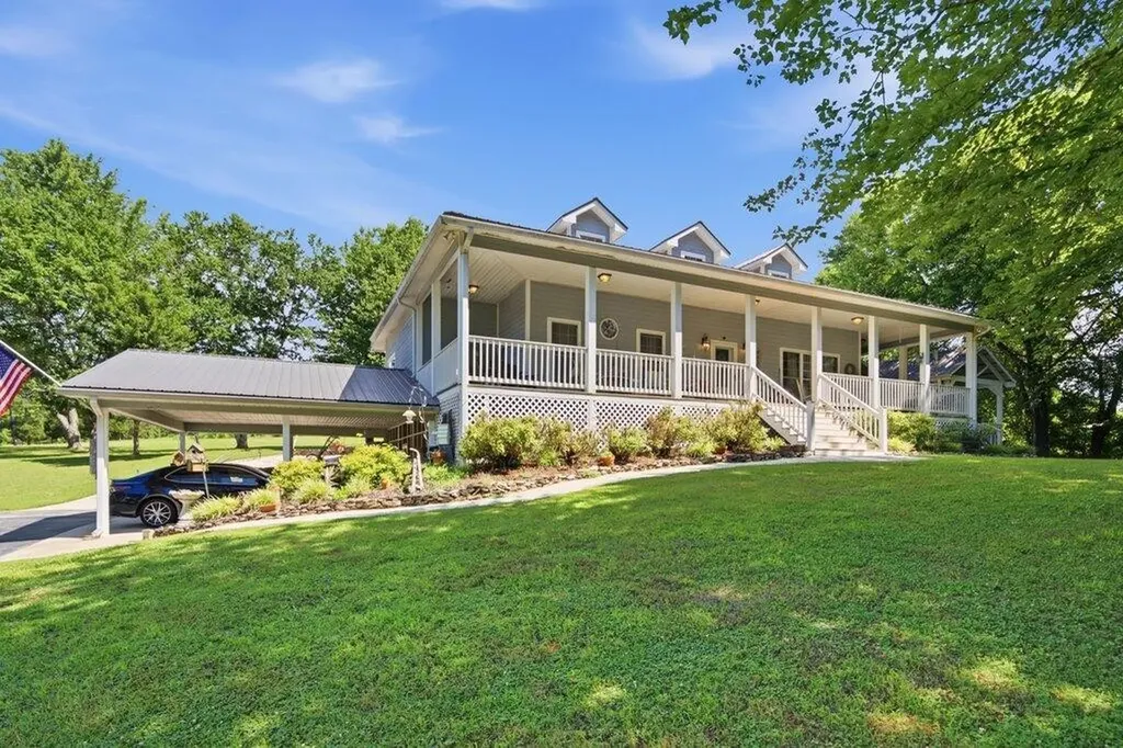 350 Piney Point Road Spring City TN 37381