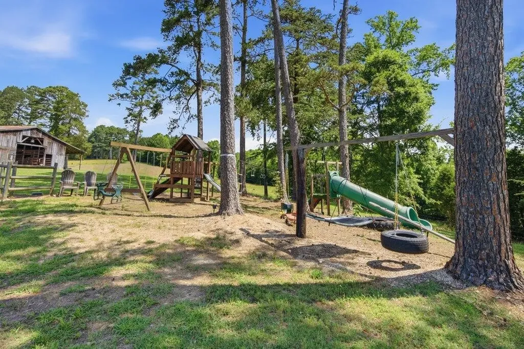 350 Piney Point Road Spring City TN 37381