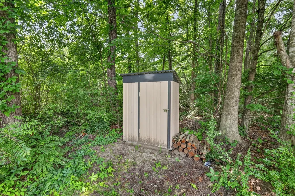 119 Silver Leaf Circle Dickson TN 37055