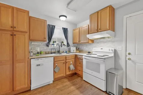 119 Silver Leaf Circle Dickson TN 37055