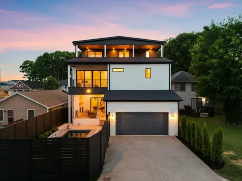 928 11th Ave, N Nashville TN 37208