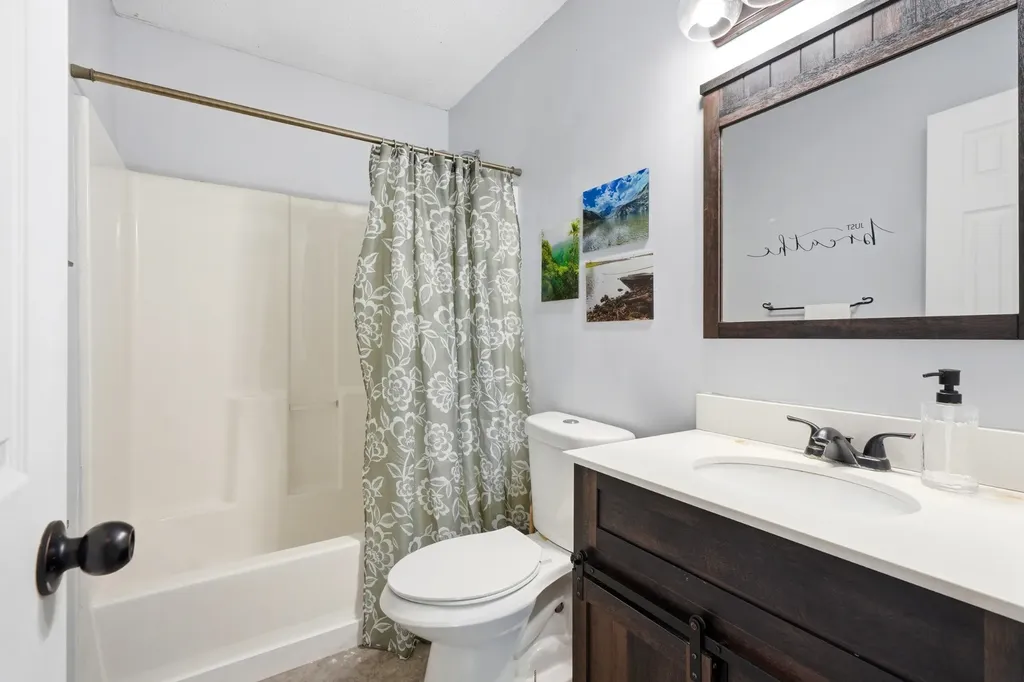 3166 Burr Road Springfield TN 37172