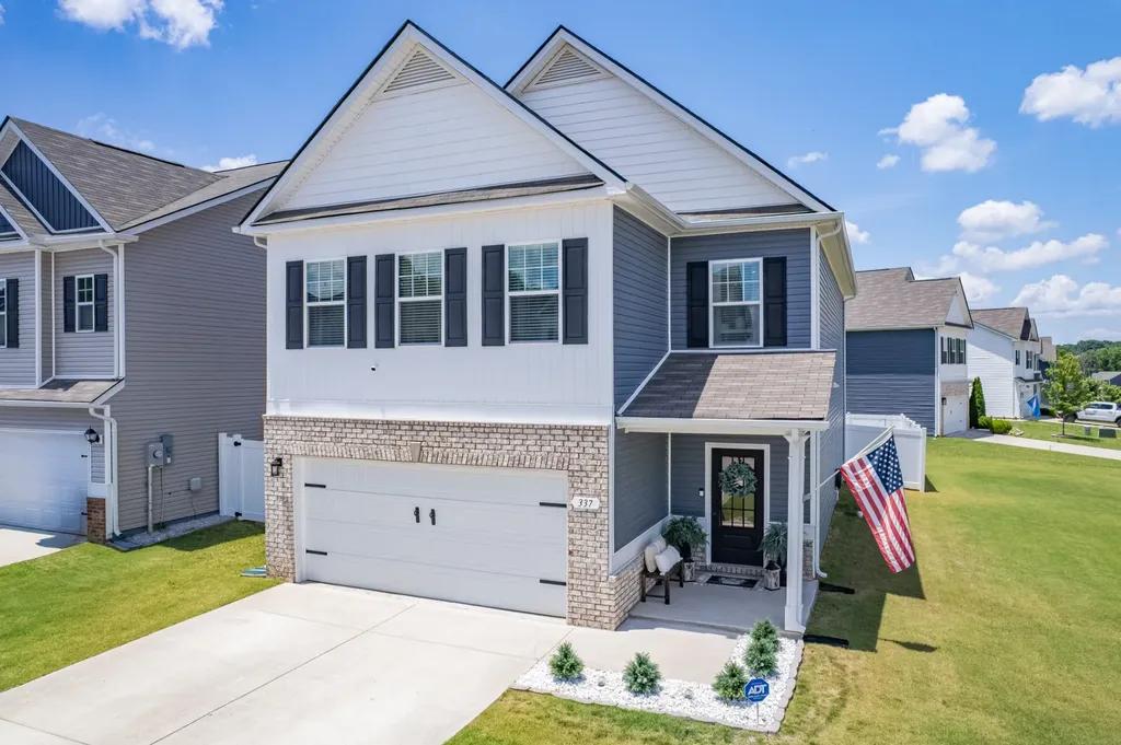 337 Geneva Lane Columbia TN 38401