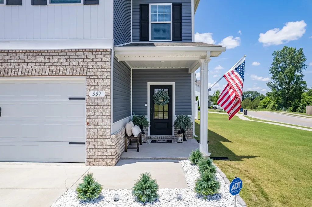 337 Geneva Lane Columbia TN 38401