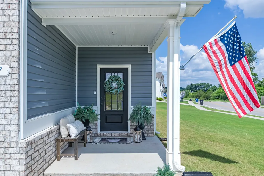 337 Geneva Lane Columbia TN 38401