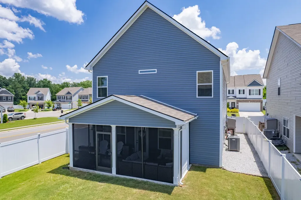 337 Geneva Lane Columbia TN 38401