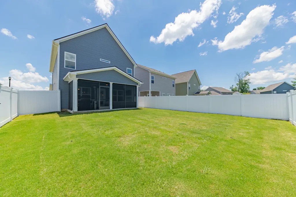337 Geneva Lane Columbia TN 38401