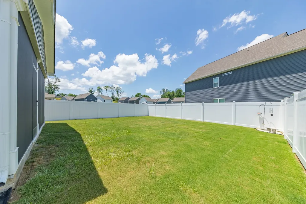 337 Geneva Lane Columbia TN 38401