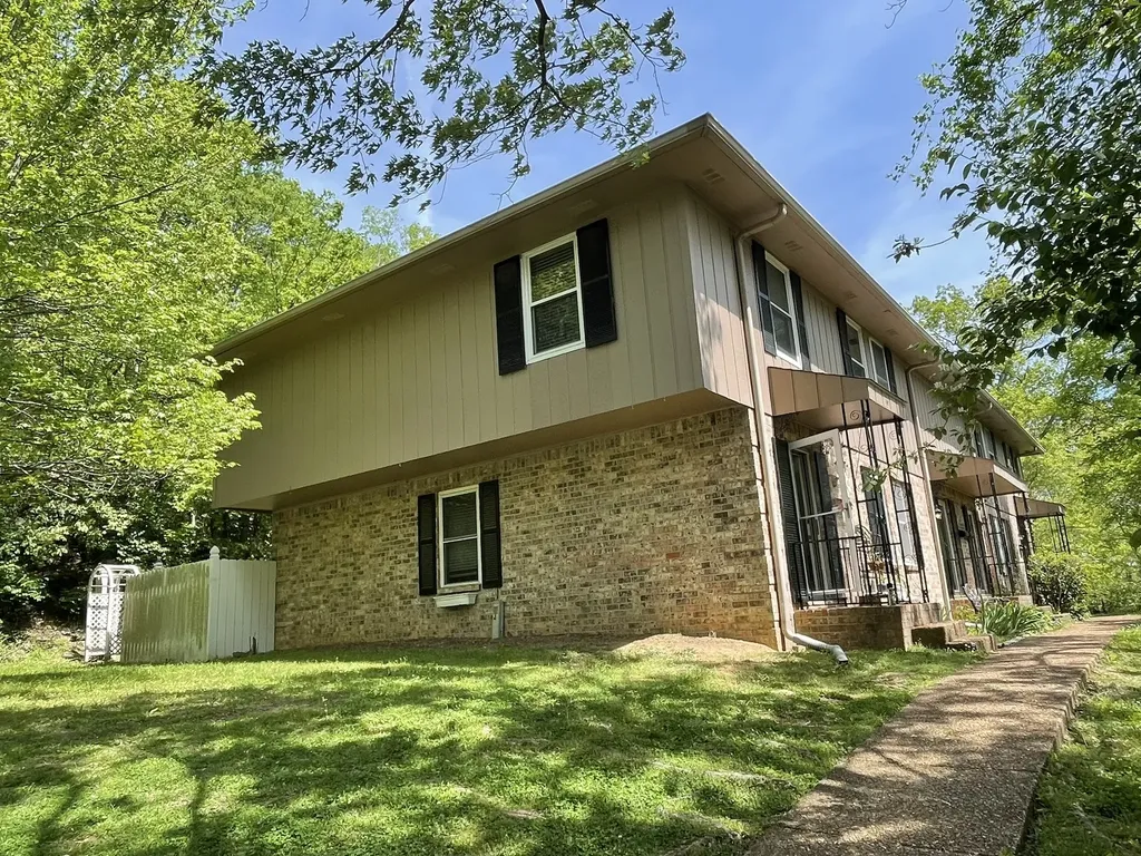 110 Bellevue Road Nashville TN 37221