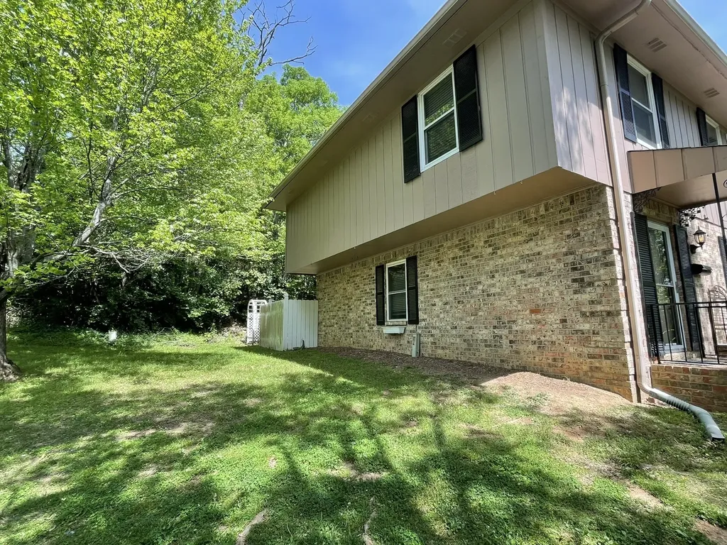 110 Bellevue Road Nashville TN 37221