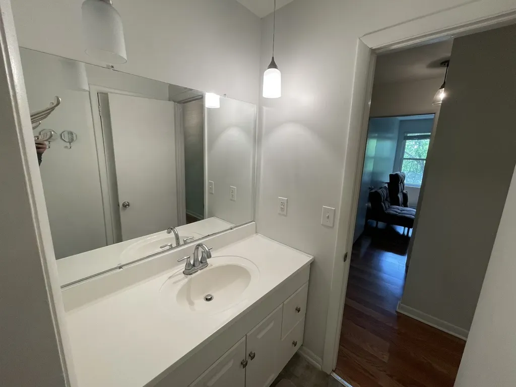 110 Bellevue Road Nashville TN 37221
