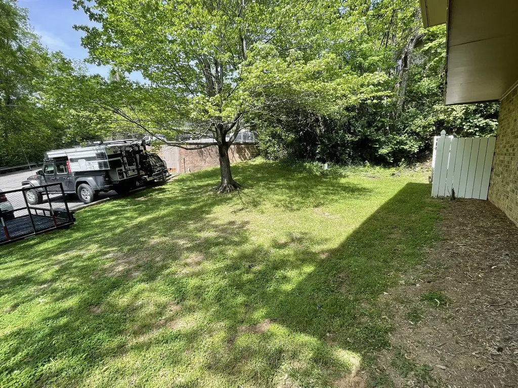 110 Bellevue Road Nashville TN 37221