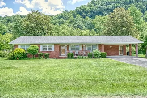 1221 Obey Drive Celina TN 38551