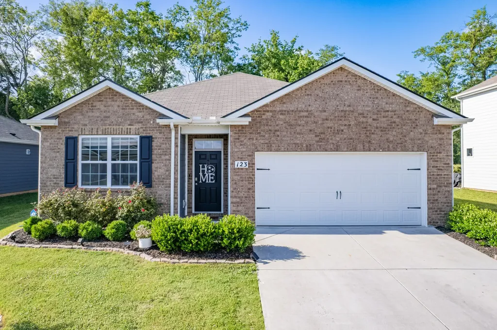 123 Olivia Circle Chapel Hill TN 37034