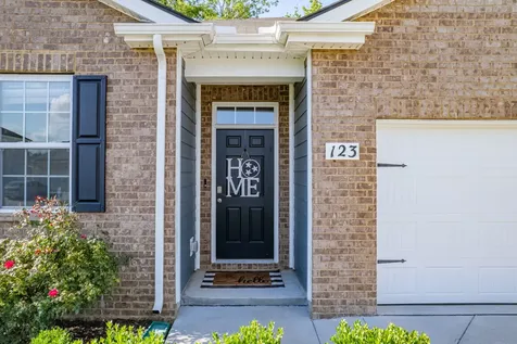 123 Olivia Circle Chapel Hill TN 37034