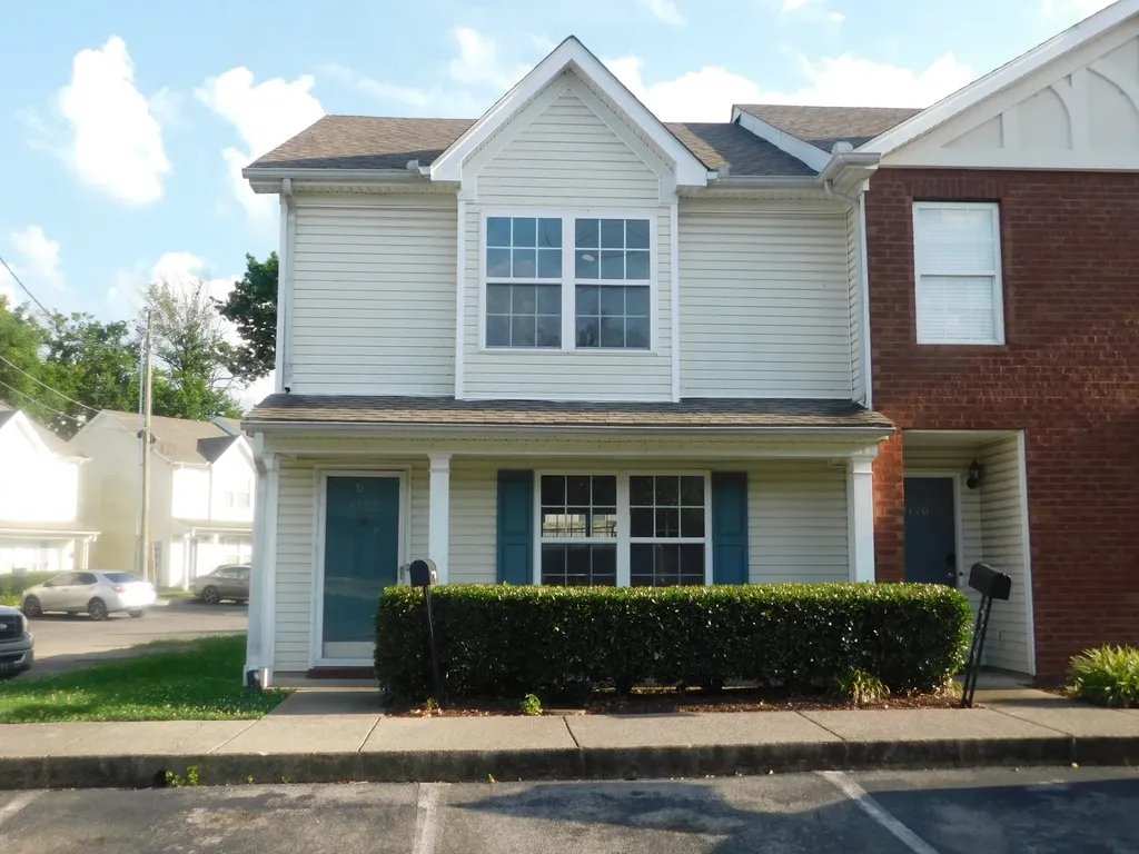 4112 Nir Shreibman Boulevard La Vergne TN 37086