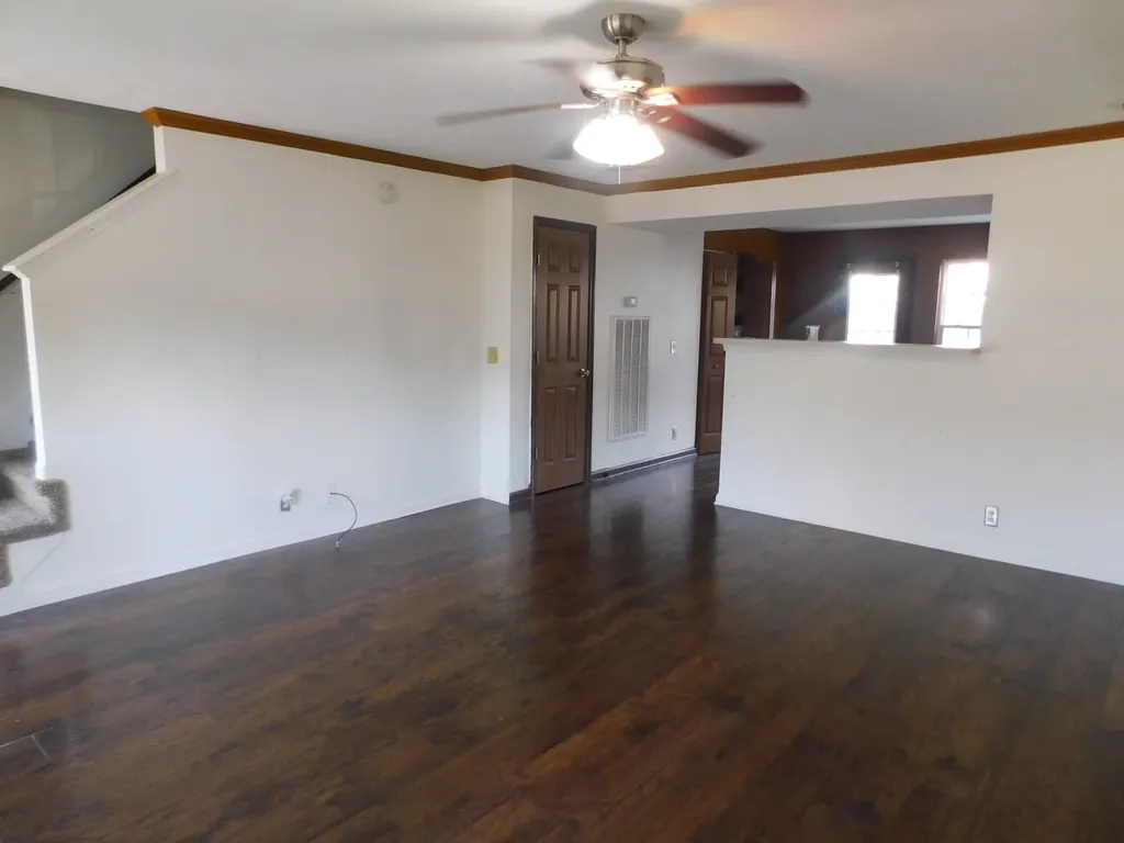 4112 Nir Shreibman Boulevard La Vergne TN 37086