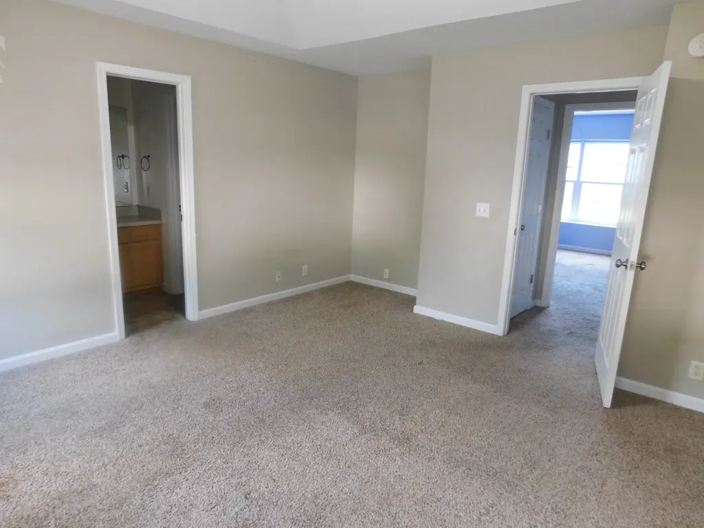4112 Nir Shreibman Boulevard La Vergne TN 37086