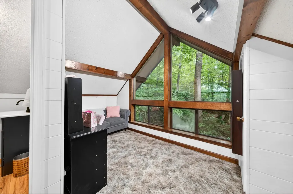 57 Steve Rich Road Red Boiling Springs TN 37150