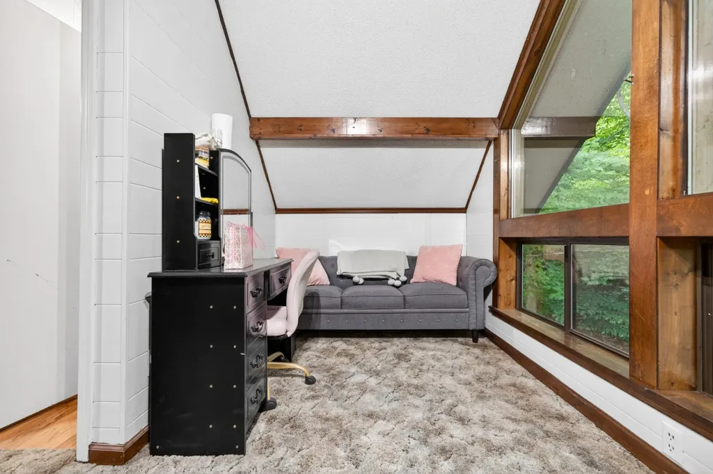 57 Steve Rich Road Red Boiling Springs TN 37150