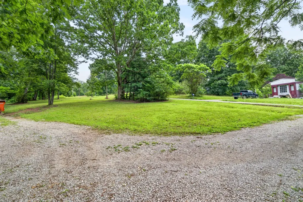 57 Steve Rich Road Red Boiling Springs TN 37150