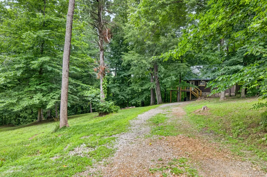 57 Steve Rich Road Red Boiling Springs TN 37150