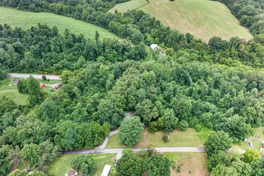 57 Steve Rich Road Red Boiling Springs TN 37150