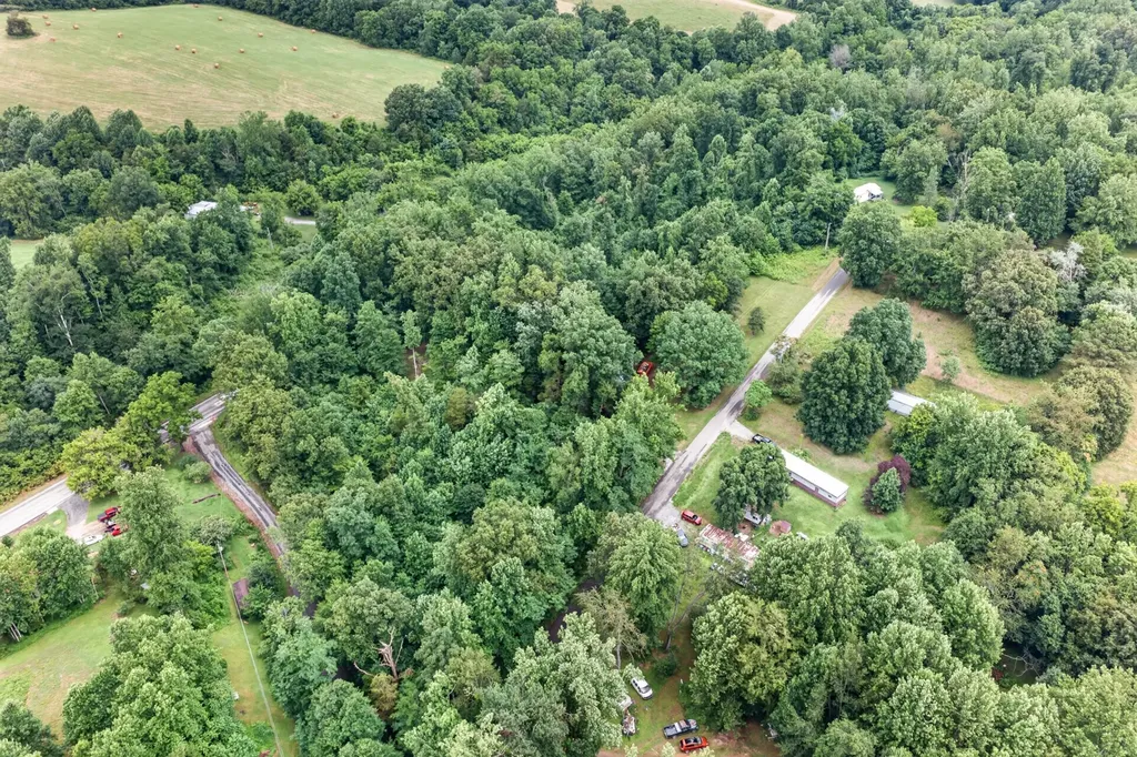 57 Steve Rich Road Red Boiling Springs TN 37150