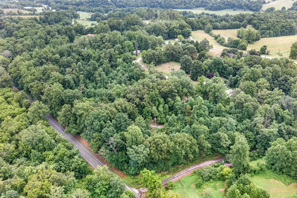 57 Steve Rich Road Red Boiling Springs TN 37150