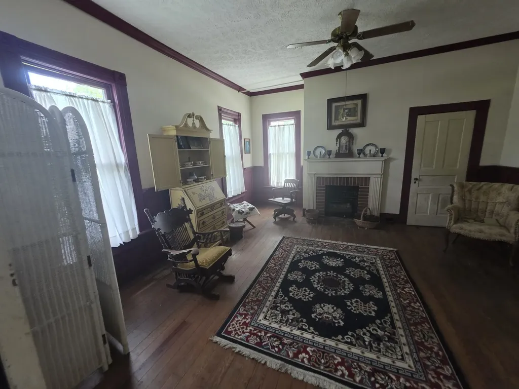 170 Cumberland Street Altamont TN 37301