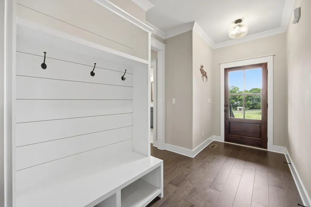 147 Carolina Lane, NE Cleveland TN 37312