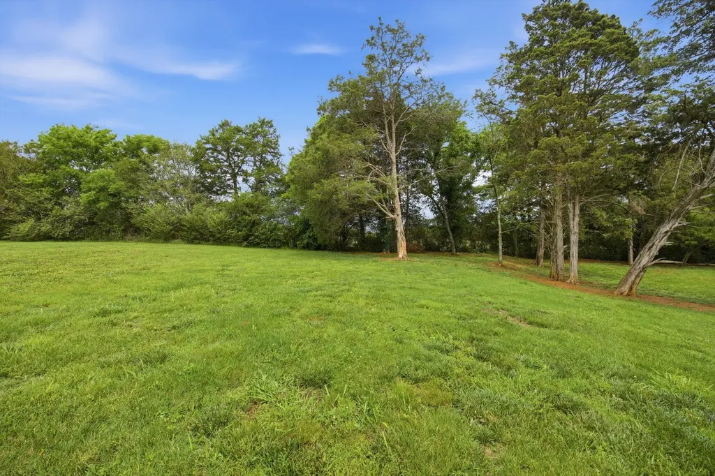 147 Carolina Lane, NE Cleveland TN 37312