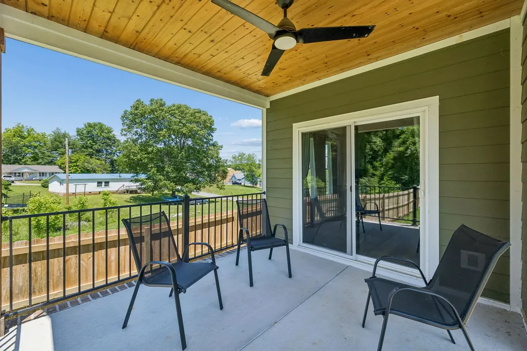 805 N Jefferson Street Winchester TN 37398