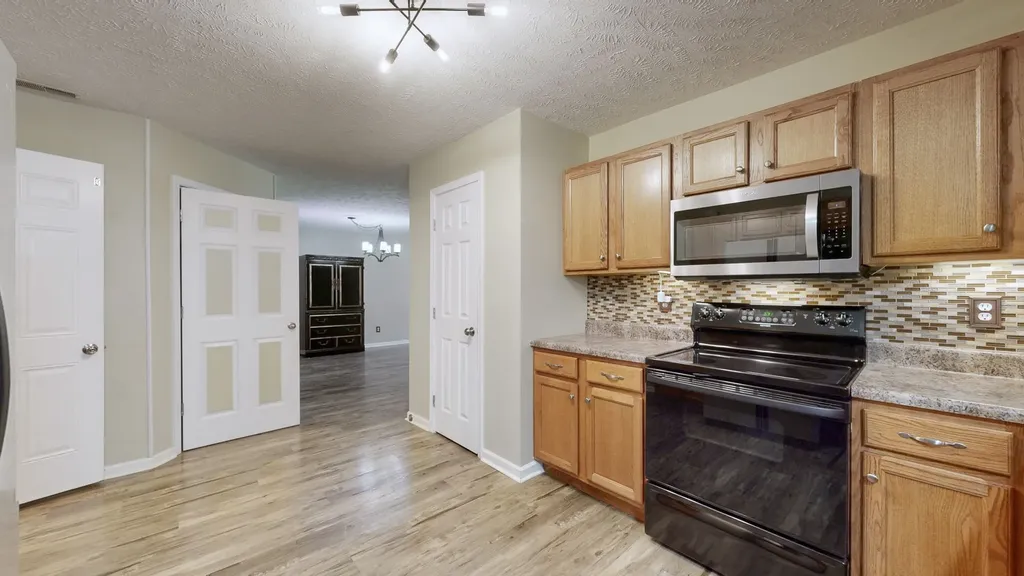 2938 Ridgewood Drive Christiana TN 37037