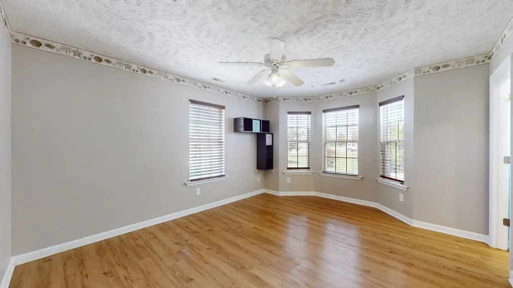 2938 Ridgewood Drive Christiana TN 37037