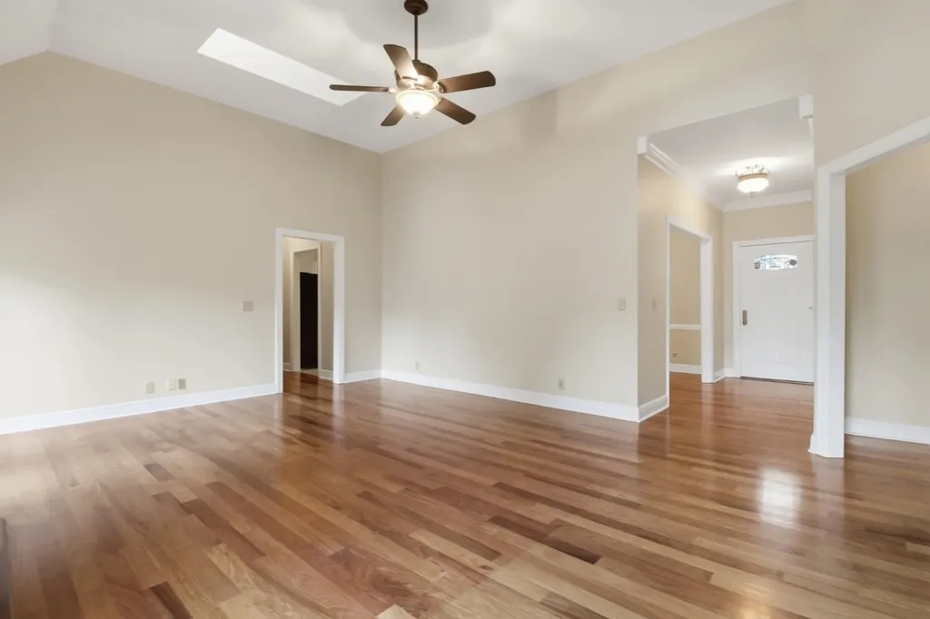 1907 Chartwell Court Murfreesboro TN 37130