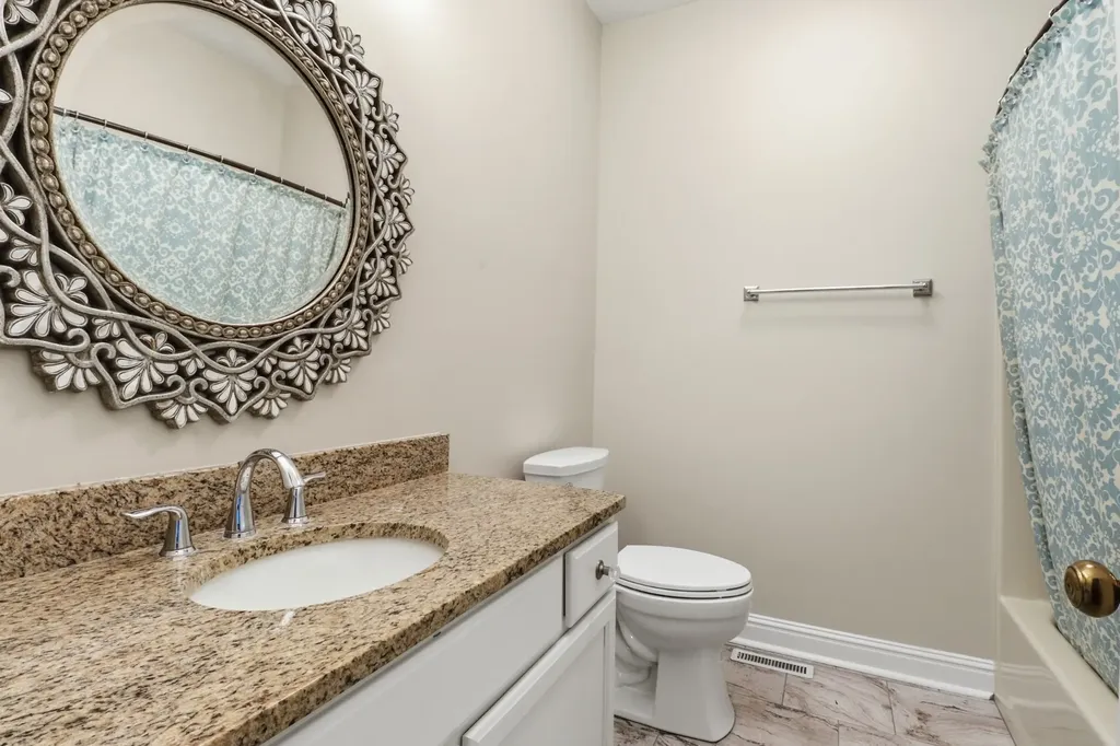 1907 Chartwell Court Murfreesboro TN 37130