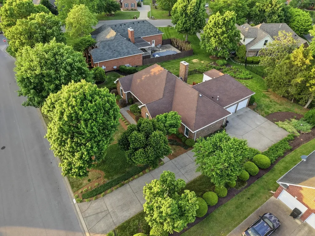 1907 Chartwell Court Murfreesboro TN 37130