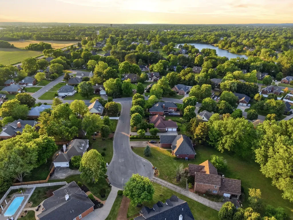 1907 Chartwell Court Murfreesboro TN 37130