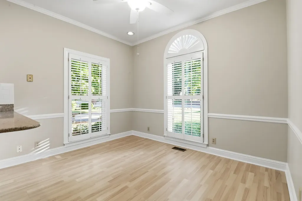 1907 Chartwell Court Murfreesboro TN 37130