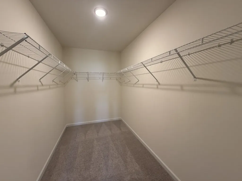 3224 Barrel Oak Pass Columbia TN 38401