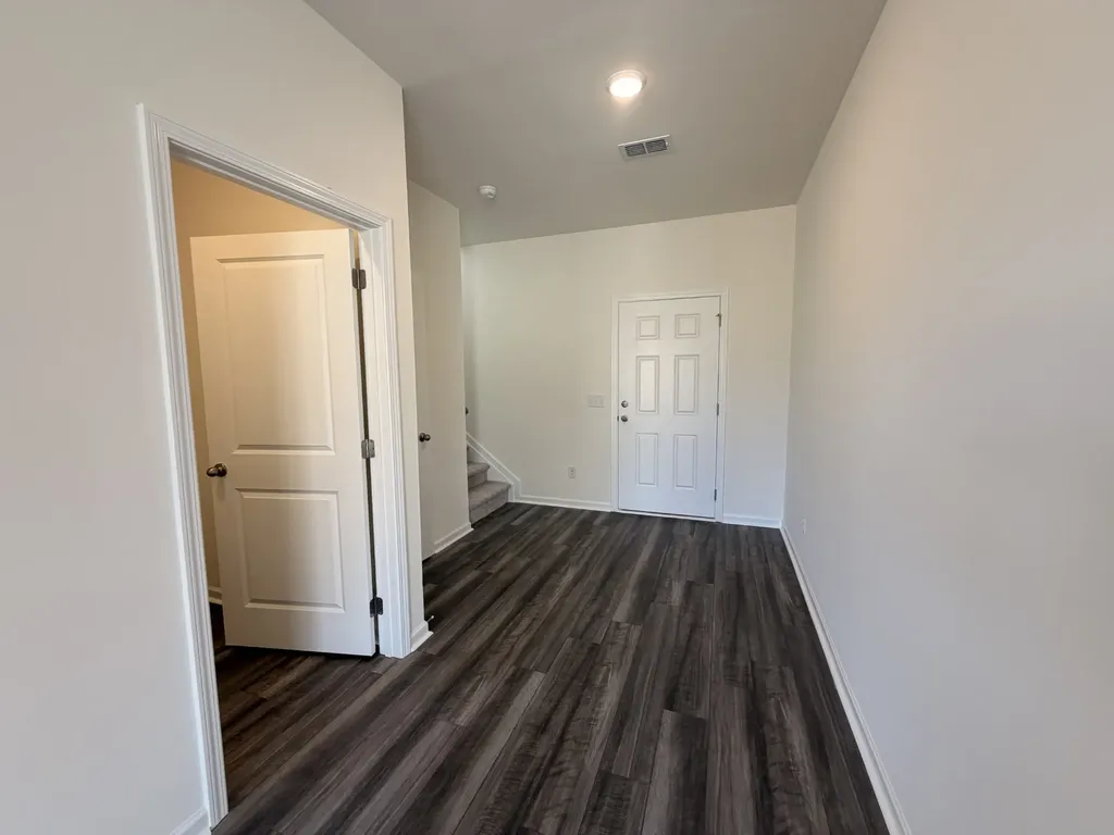 3224 Barrel Oak Pass Columbia TN 38401