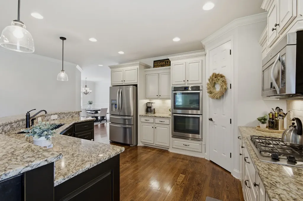 2000 Callaway Park Place Thompsons Station TN 37179