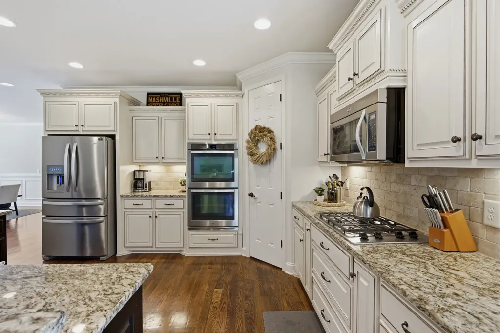 2000 Callaway Park Place Thompsons Station TN 37179