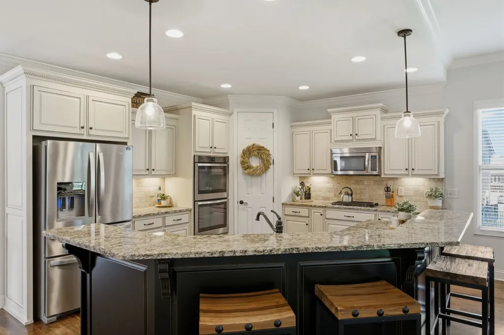 2000 Callaway Park Place Thompsons Station TN 37179