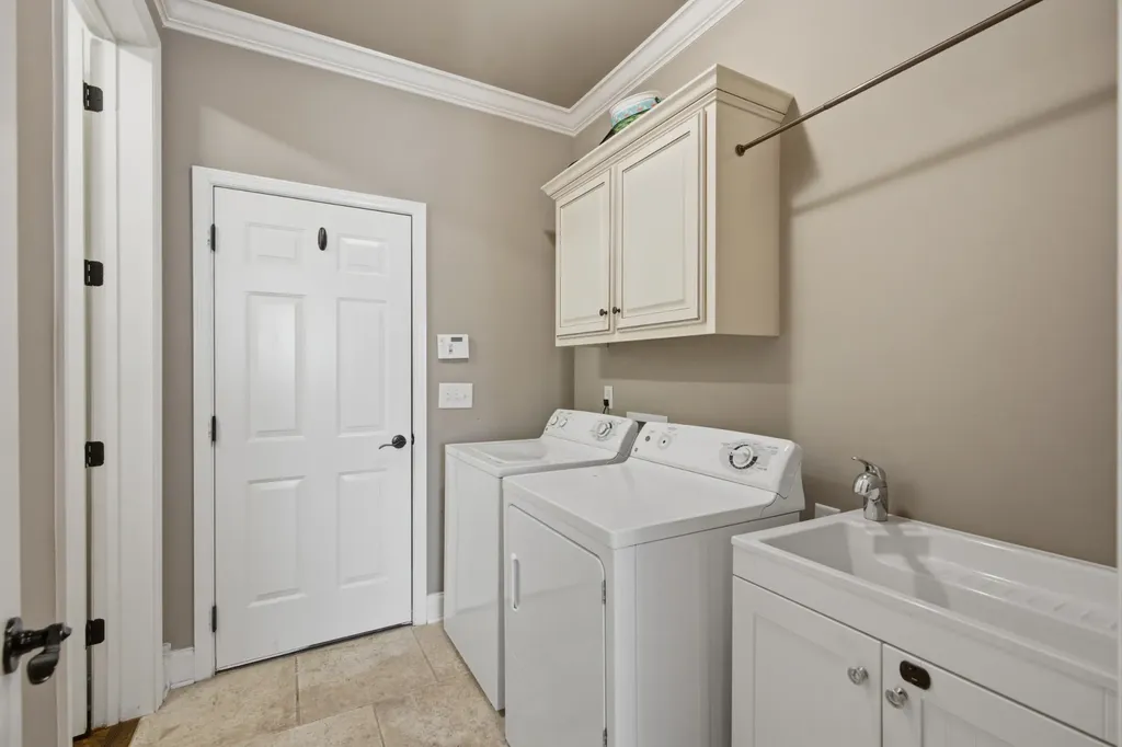 2000 Callaway Park Place Thompsons Station TN 37179