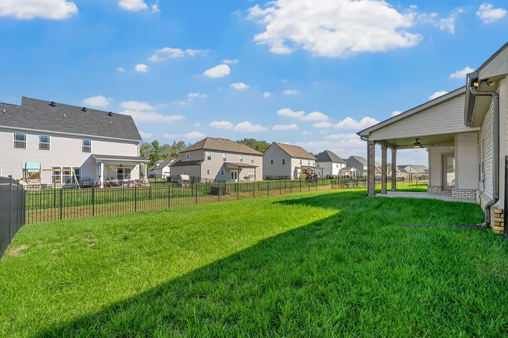 573 Bowden Drive Clarksville TN 37043